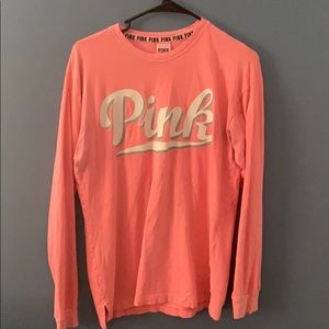 Long sleeve t-shirt